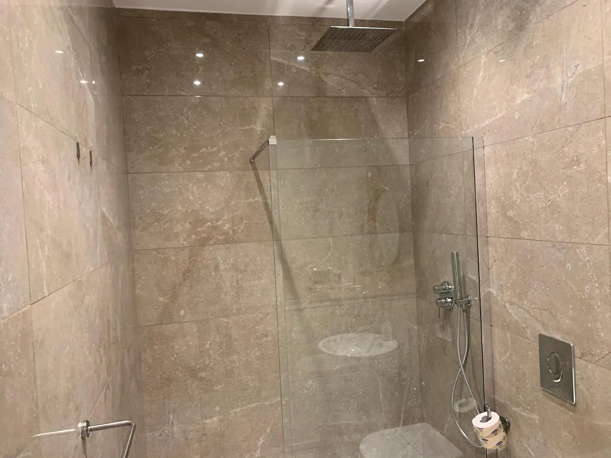Xxiv Domus Luxury Suites Rome Guest house