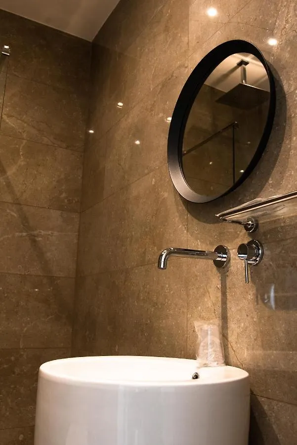 Xxiv Domus Luxury Suites Rome Guest house