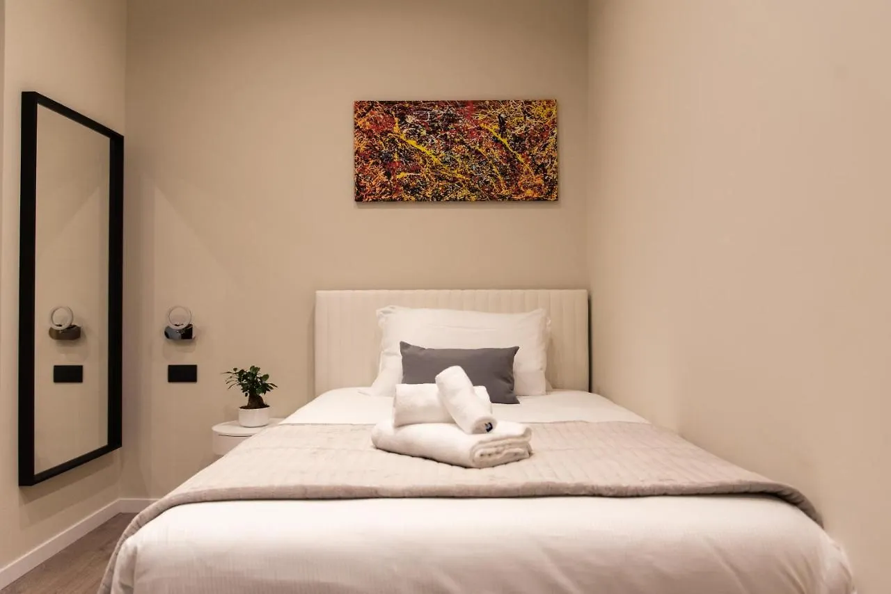 Guest house Xxiv Domus Luxury Suites Rome