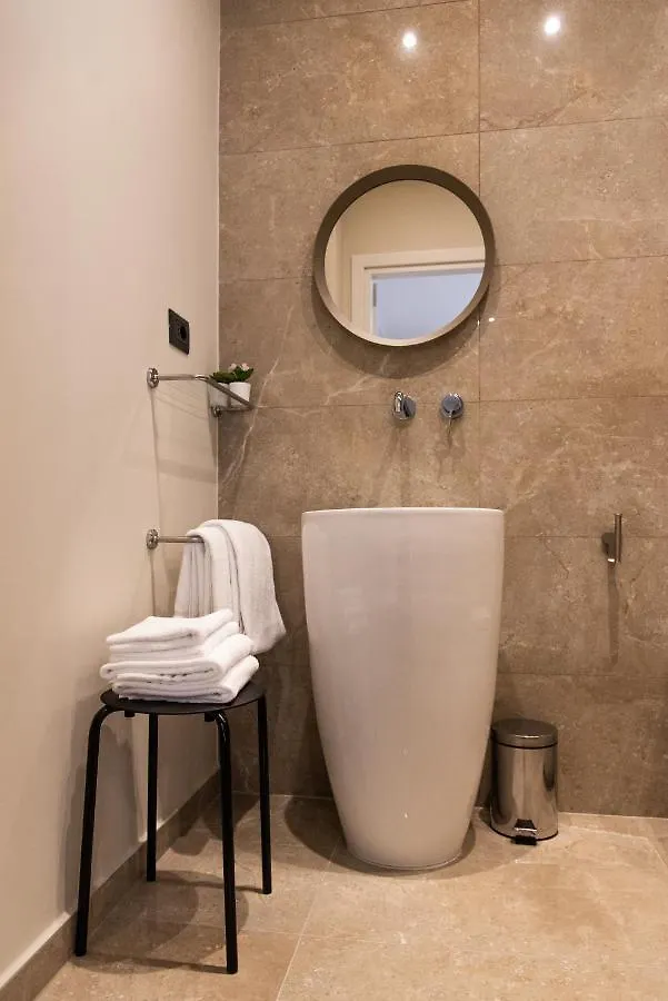Xxiv Domus Luxury Suites Rome 0*,  Italy