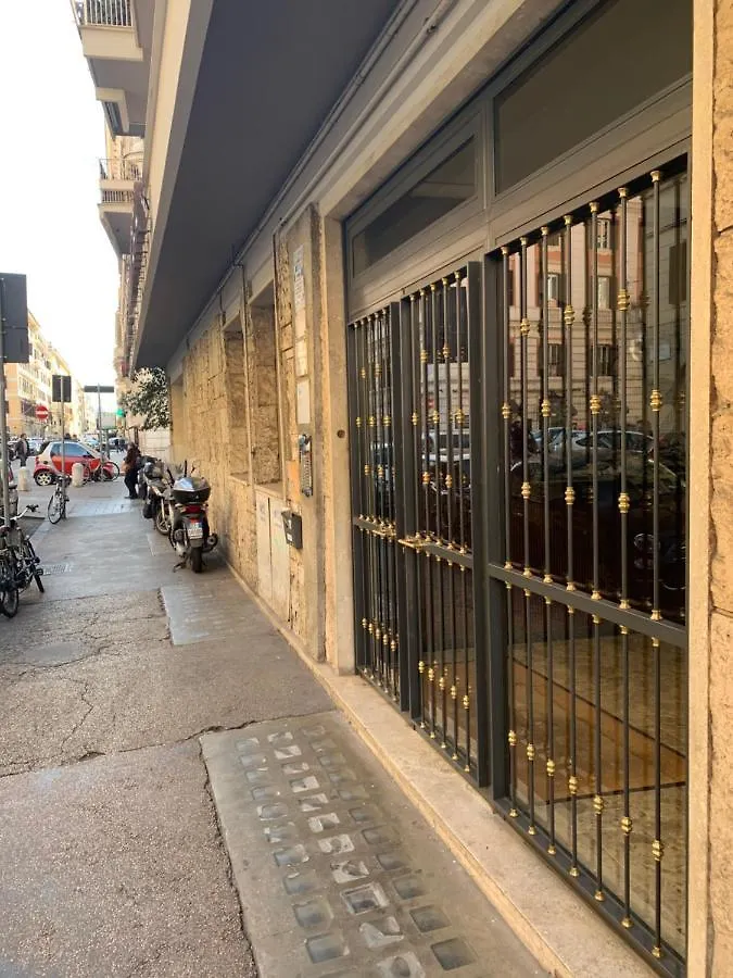 Xxiv Domus Luxury Suites Rome 0*,  Italy